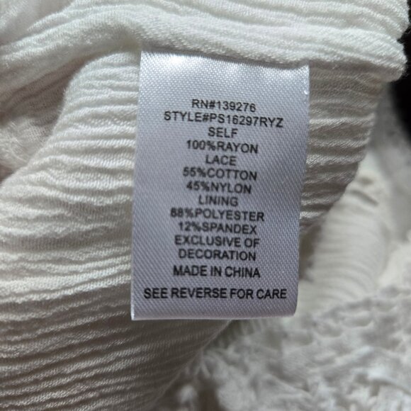 Pale Sky lace top - Picture 11 of 11